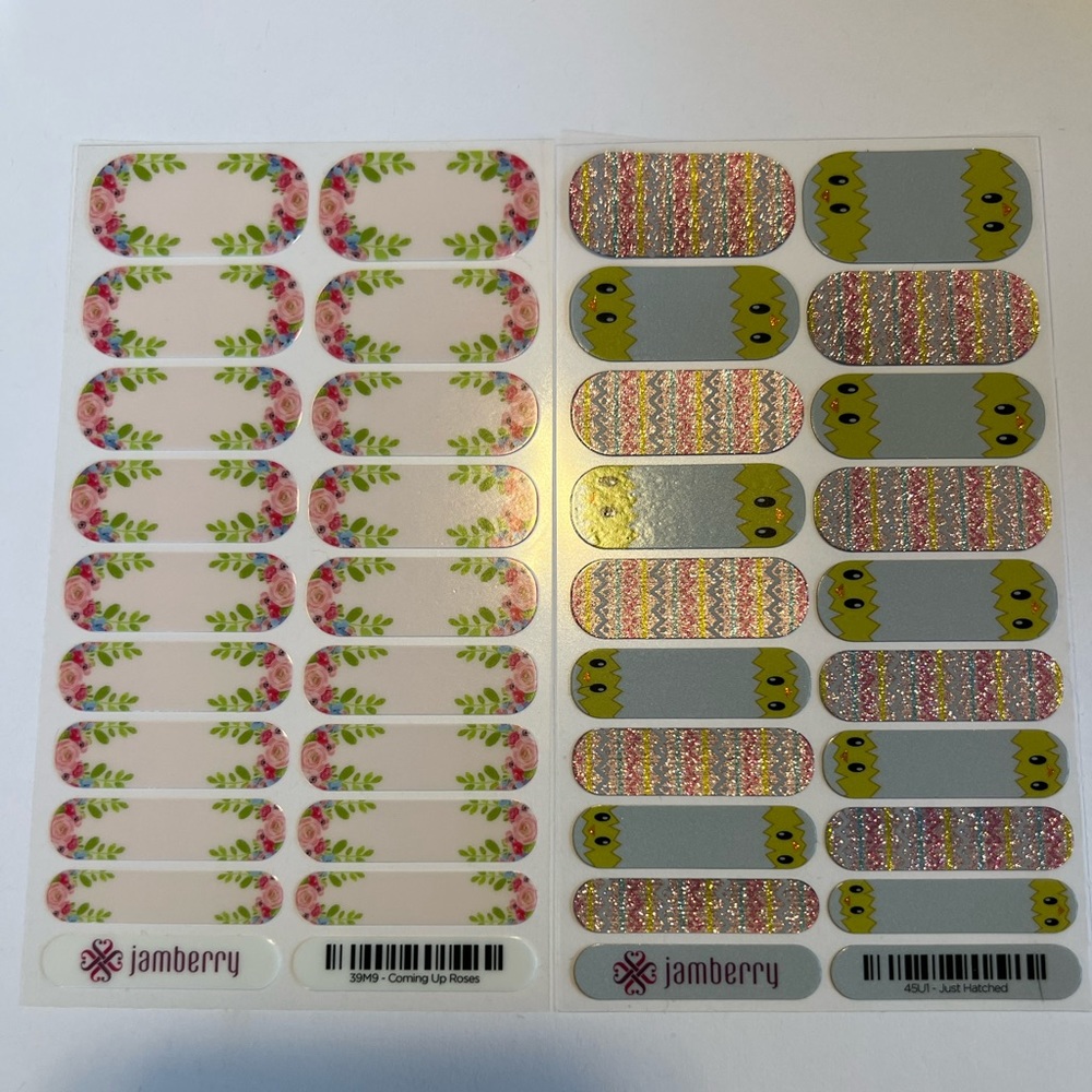 🌷Jamberry set of Spring nail wraps Coming up Roses and Just Hatched🐣